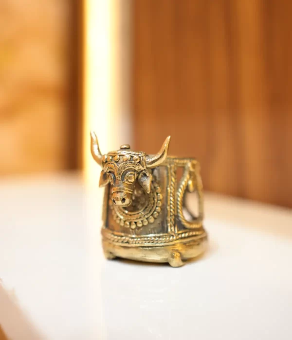 ladlika-Bell Metal Bull Dhoop Holder